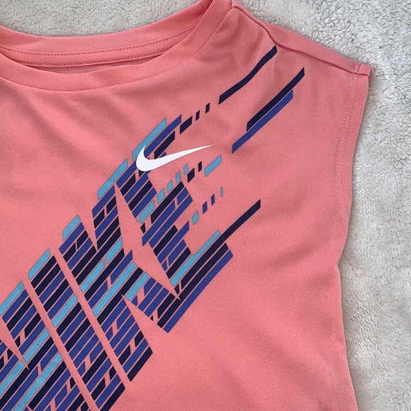 Nike Coral Pink & Blue Dri-Fit Tee T-shirt 3T EUC - Picture 4 of 10